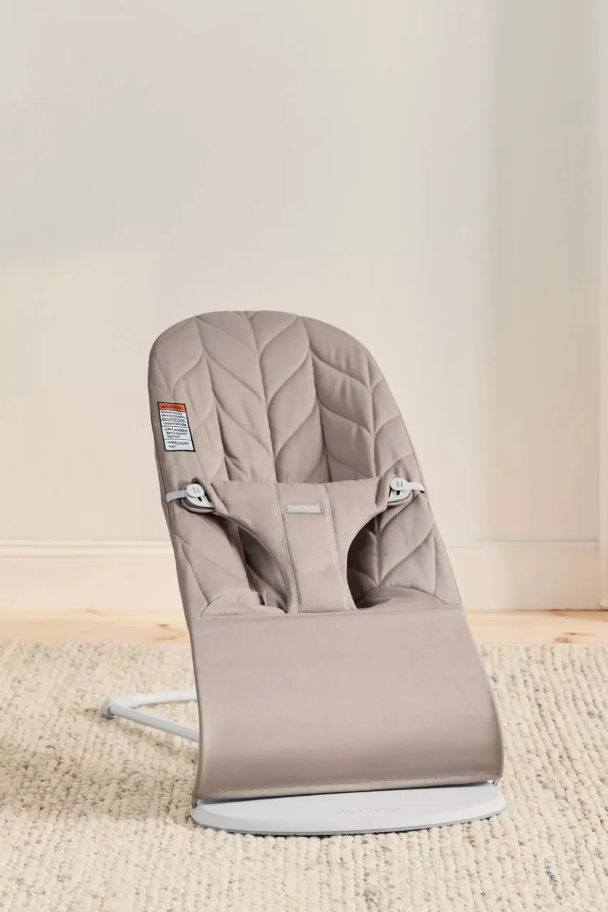 Babybjorn Bouncer Bliss Woven Petal Quilt