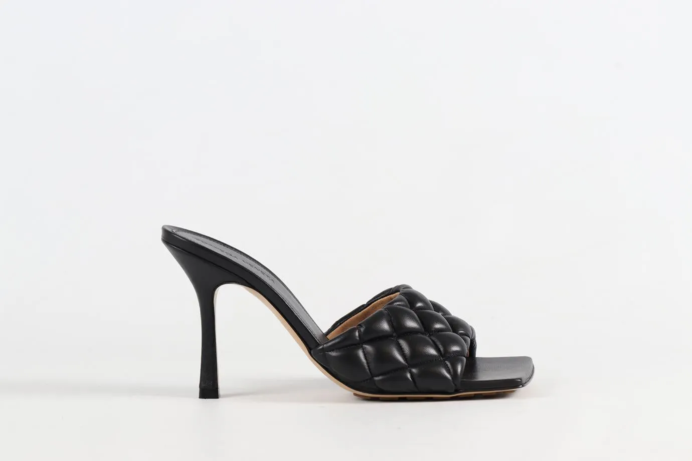 BOTTEGA VENETA QUILTED LEATHER MULES EU 39.5 UK 6.5 US 9.5