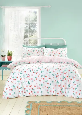 Catherine Lansfield Strawberry Garden Reversible Duvet Cover Set