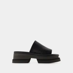 Faith Sandals - Clergerie - Black - Leather