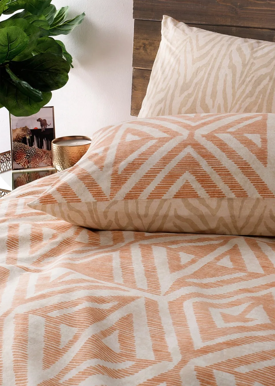 furn. Tanza Global Geometric Duvet Cover