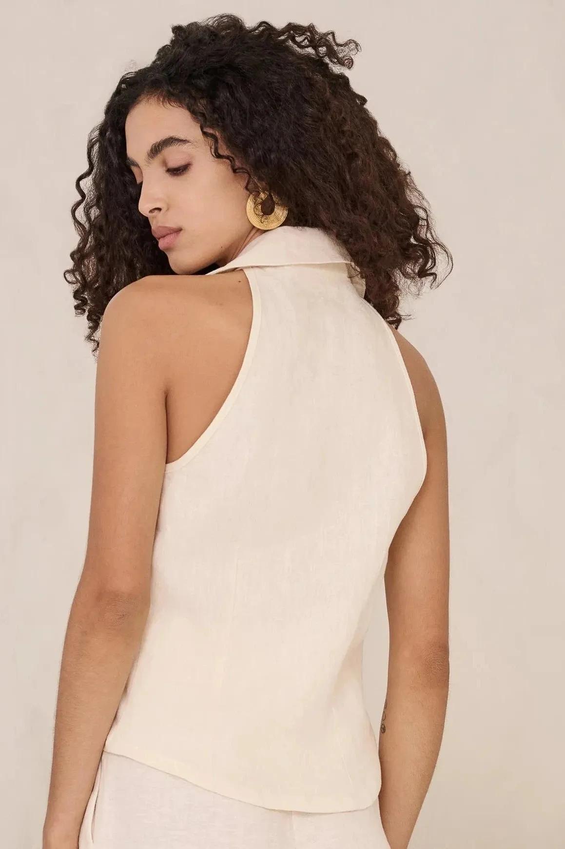 HEVRON SLOAN LINEN VEST IN IVORY