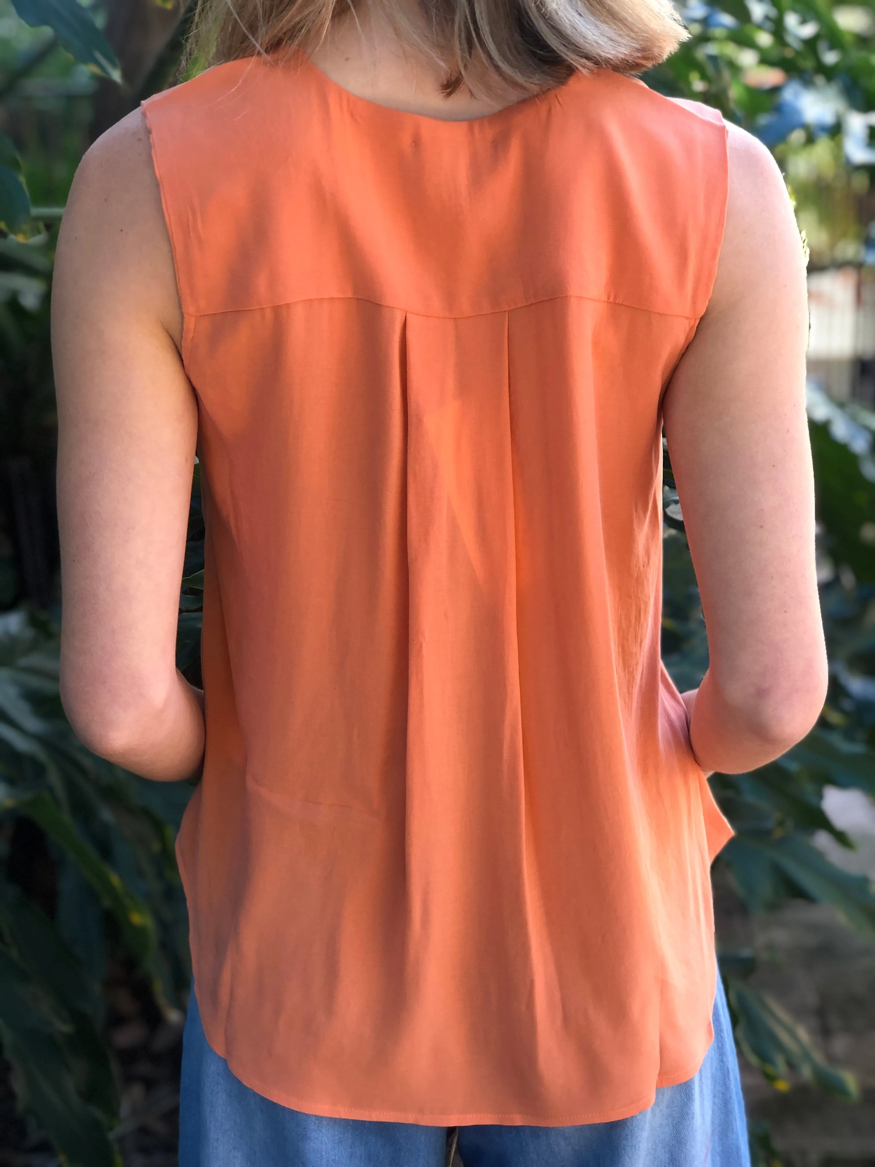 Ivko Sleeveless Top Peach Wash