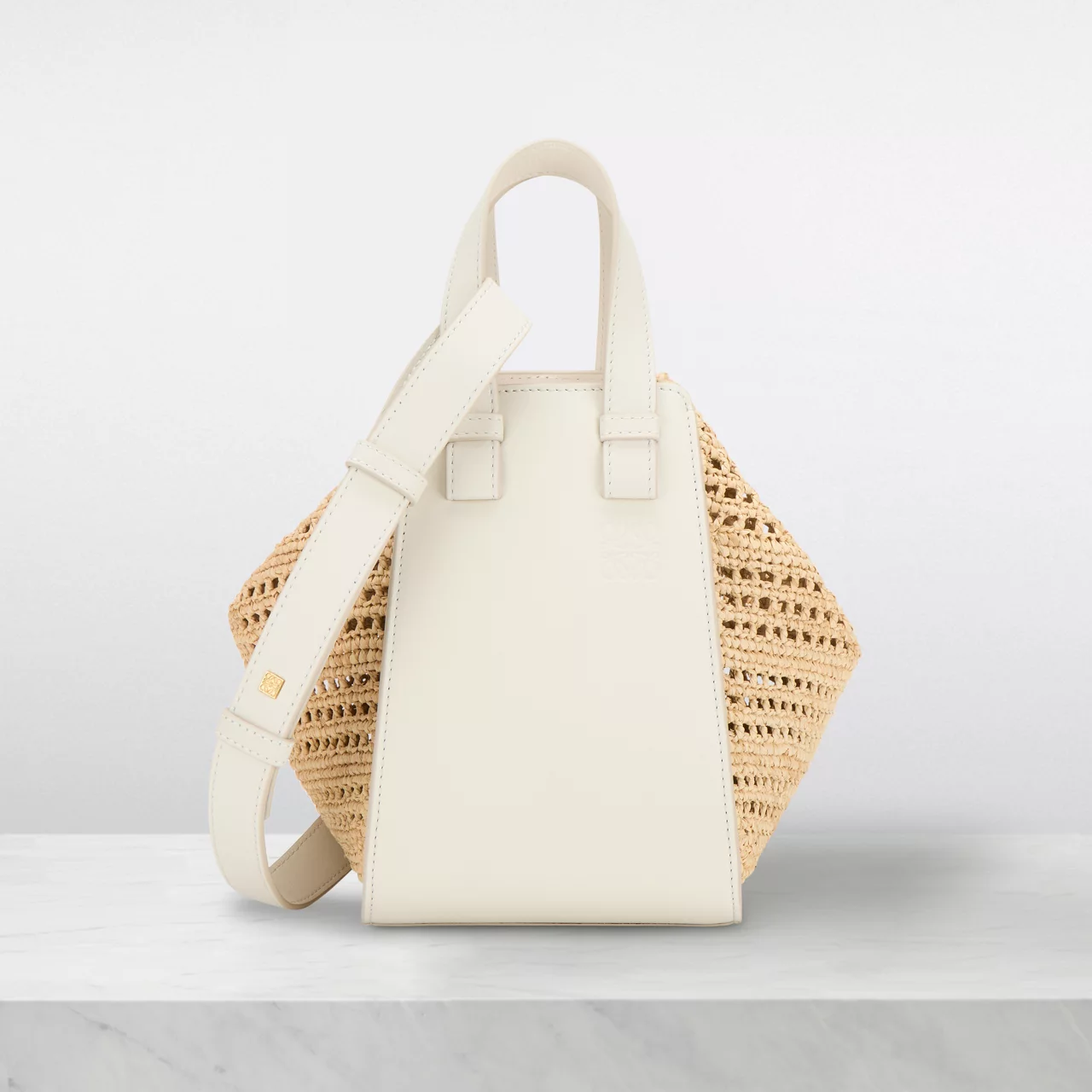 LOEWE PAULAS IBIZA 2024 Hammock Compact Shoulder Bag - Soft White Natural