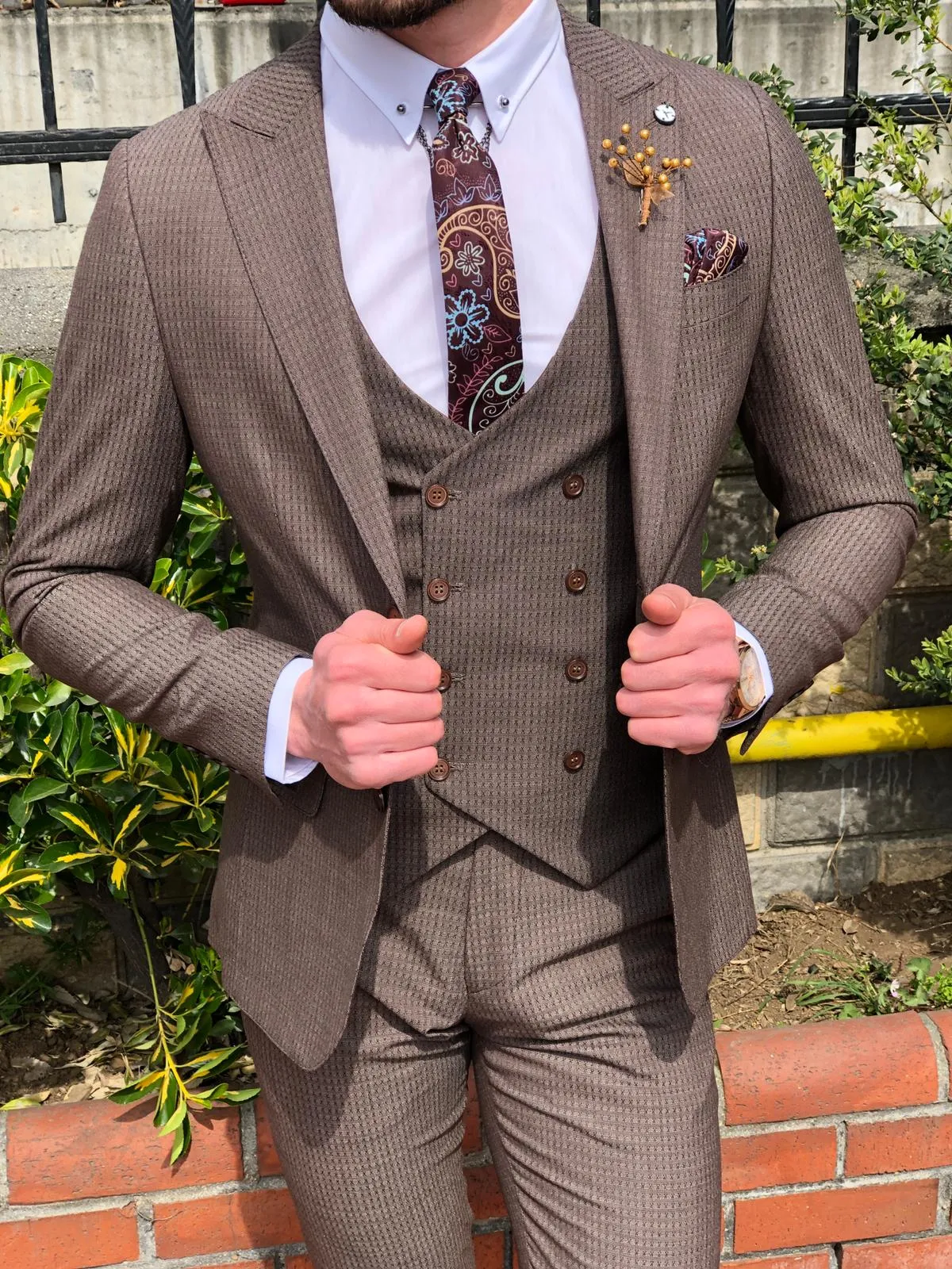 Mandos  Slim-Fit  Suit Vest Brown