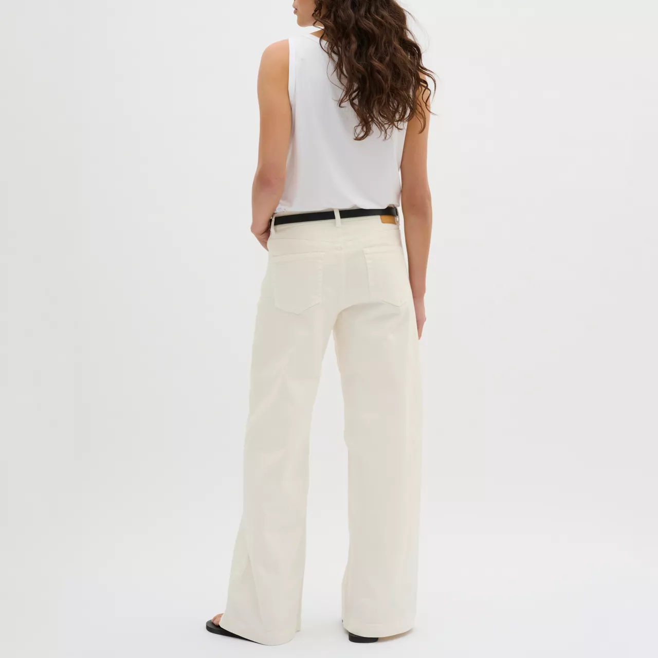 MY ESSENTIAL WARDROBE ONLINE EXCLUSIVE Dango High-Rise Wide Leg Jeans - White