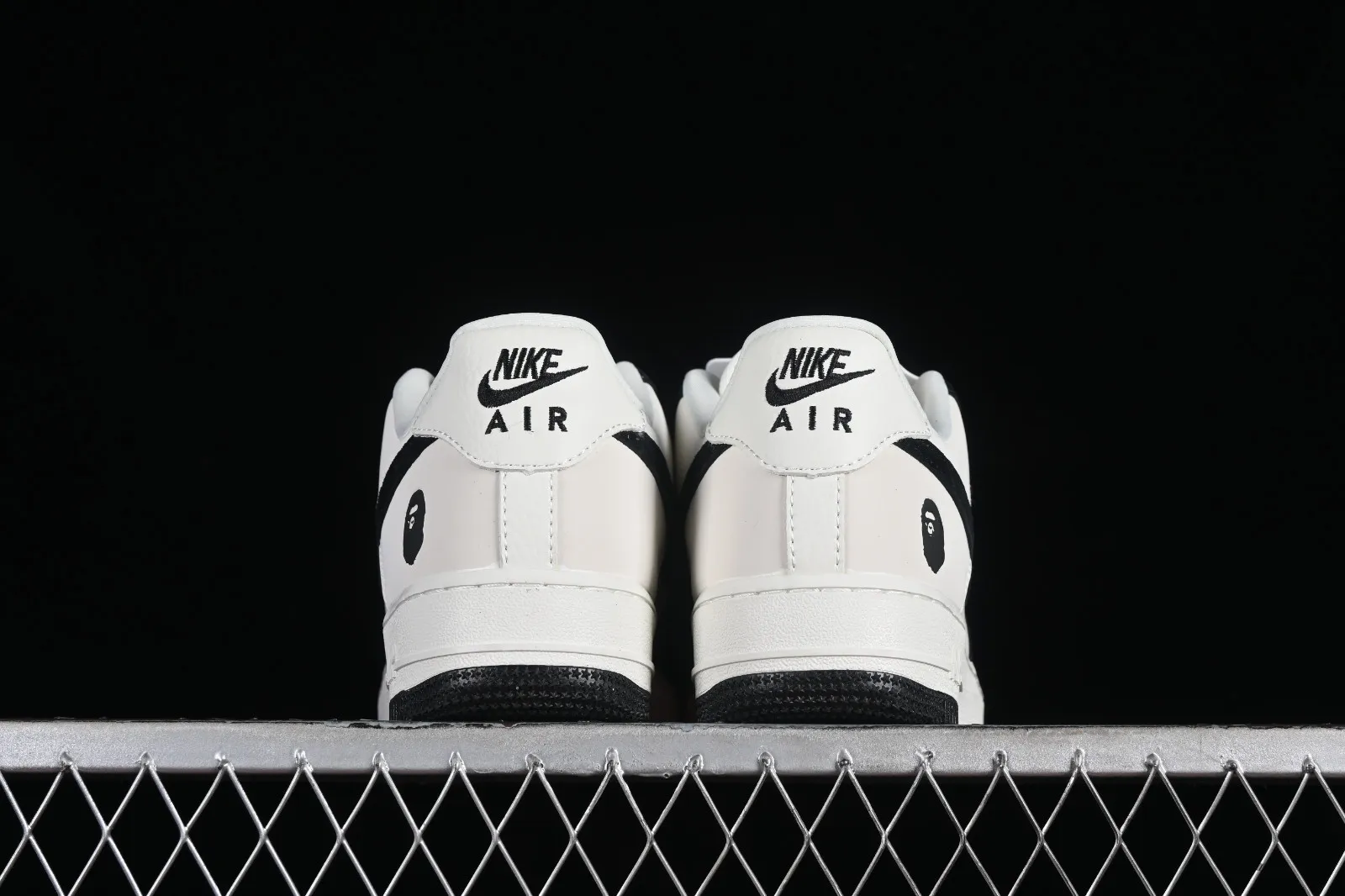 Nike Air Force 1 07 Low BAPE Off White Black BA8806-845