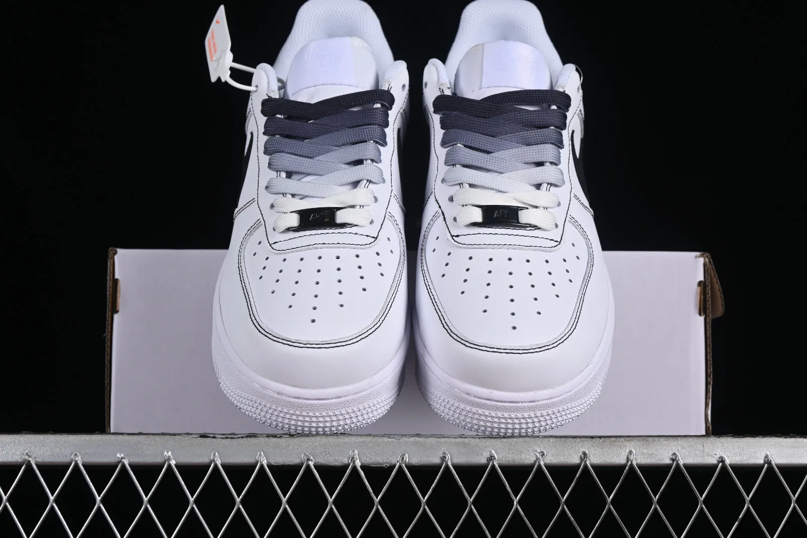 Nike Air Force 1 07 Low White Black FN0366-103