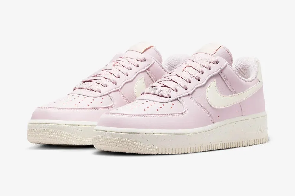 Nike Air Force 1 07 Next Nature Platinum Violet Sail Coconut Milk Volt DV3808-001