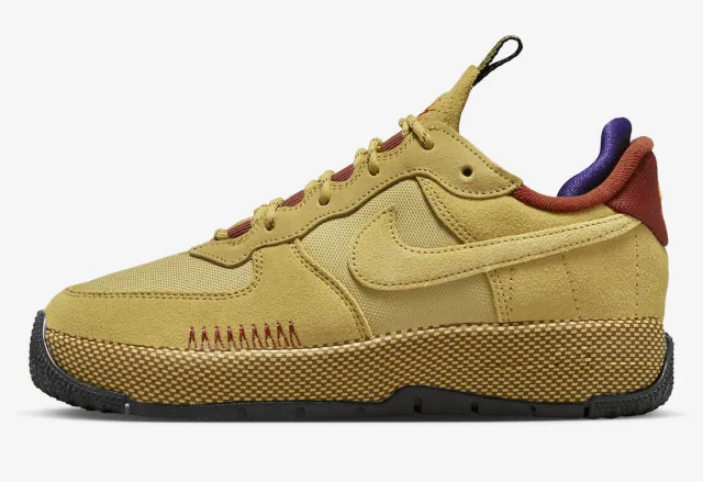 NIKE WMNS AIR FORCE 1 WILD WHEAT GOLD