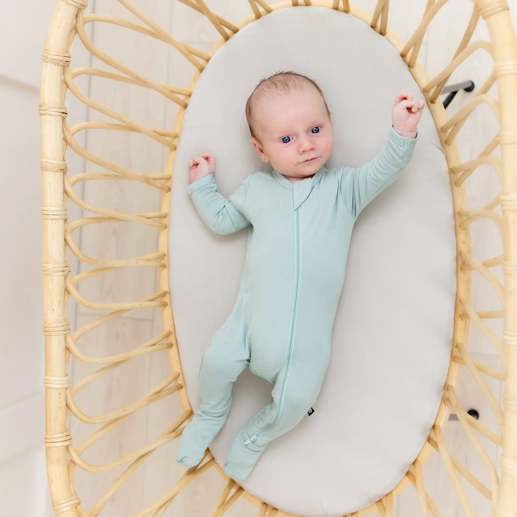 Oval Bassinet Sheet in Oat