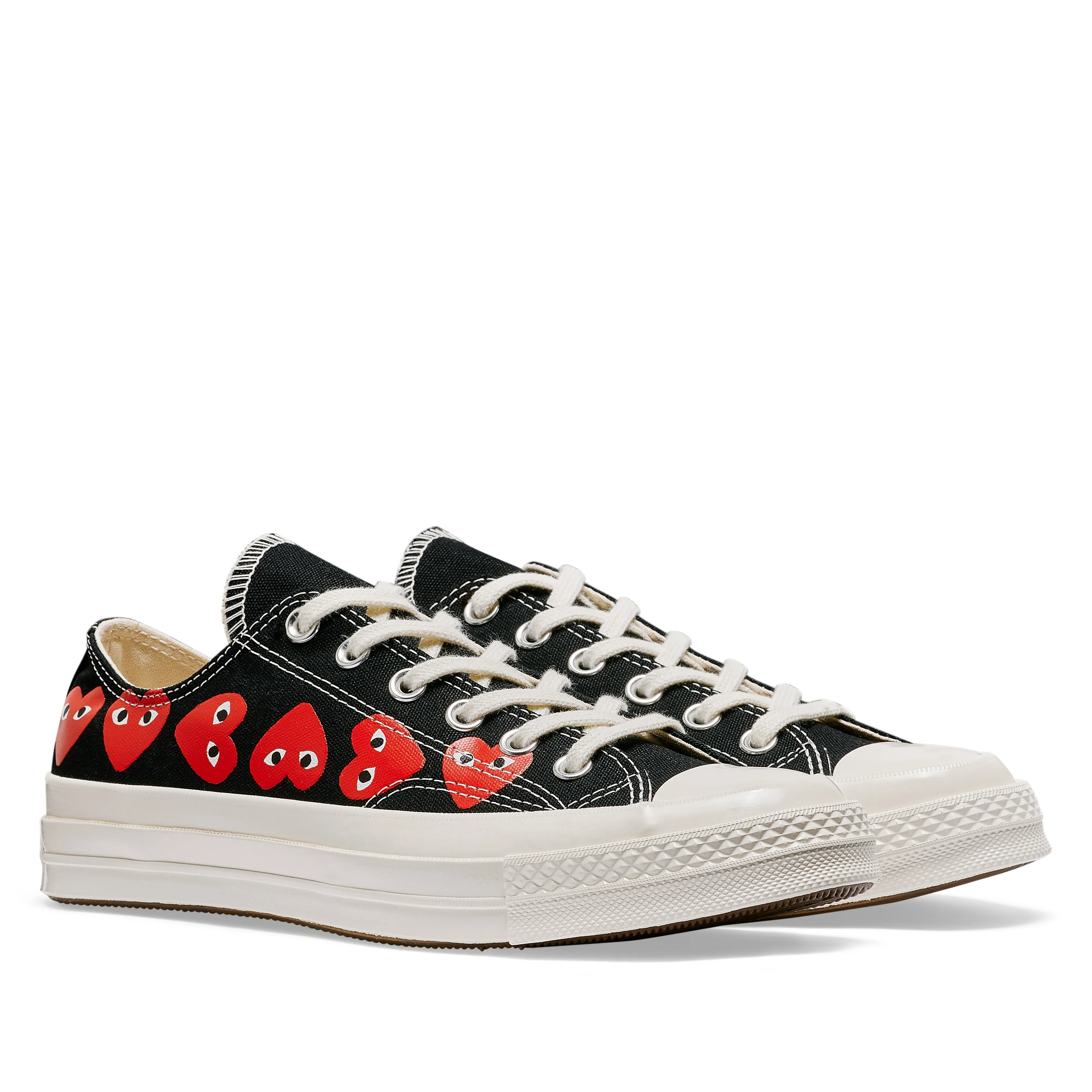 Play Converse - Multi Red Heart Chuck Taylor All Star '70 Low Sneakers - (Black)