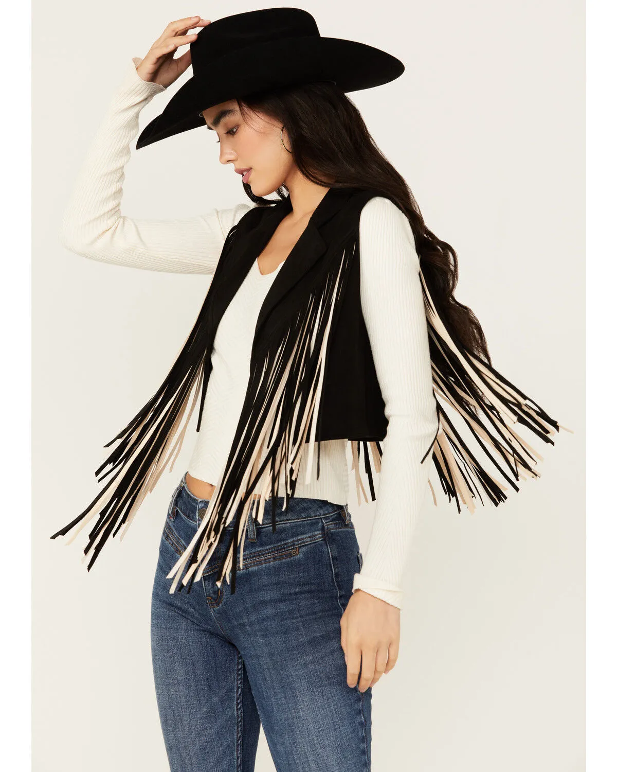 Product Name:  Saints & Hearts Women's Contrast Fringe Faux Suede Vest