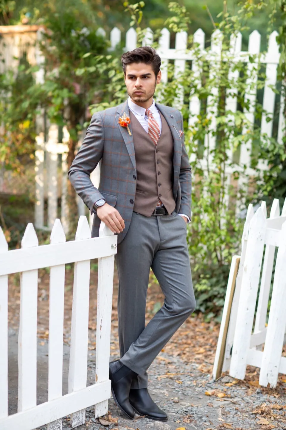 Sapon Slim-Fit Plaid Suit Vest Gray