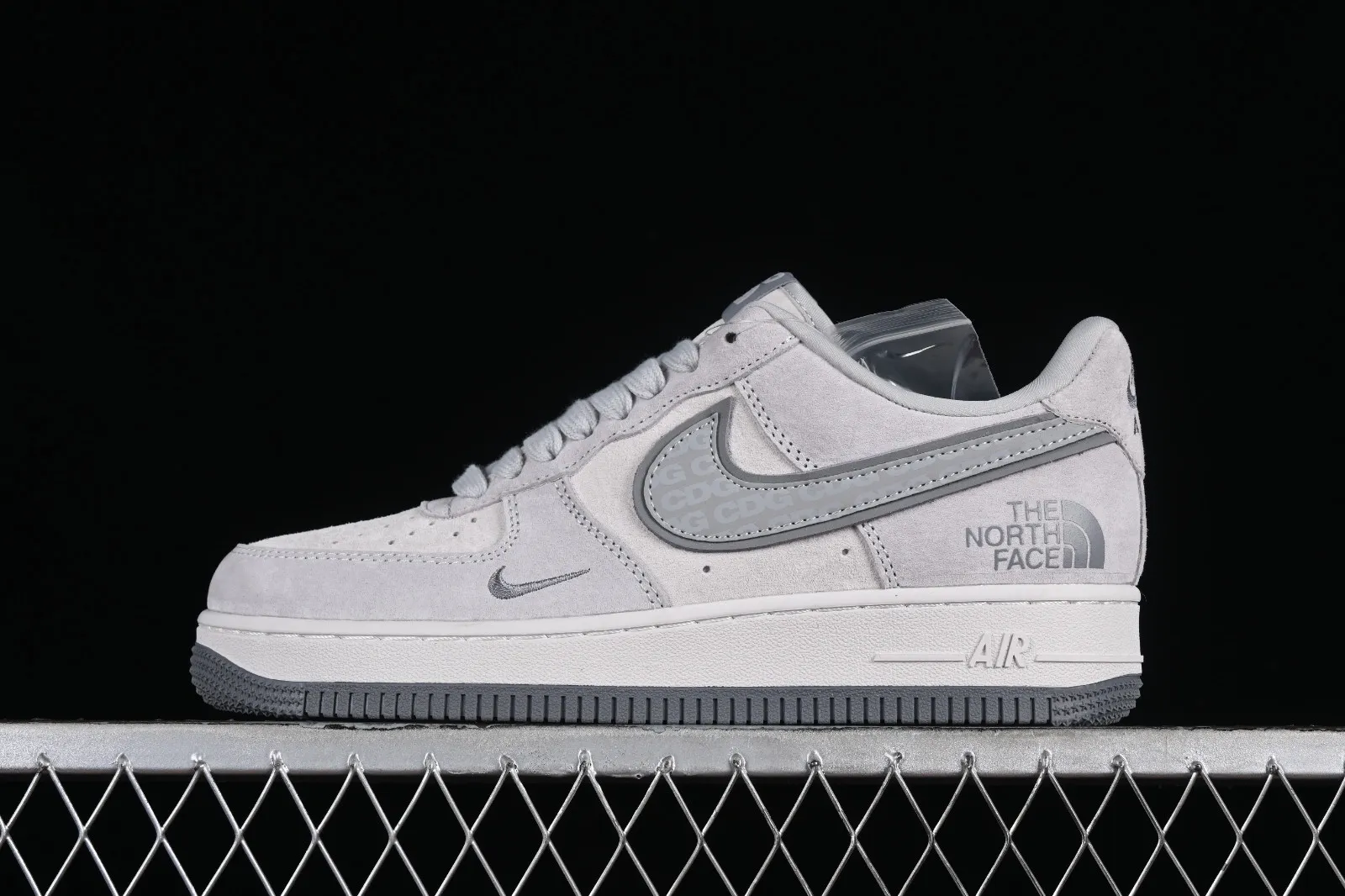 The North Face x CDG x Nike Air Force 1 07 Low Light Grey Dark Grey HD1968-016