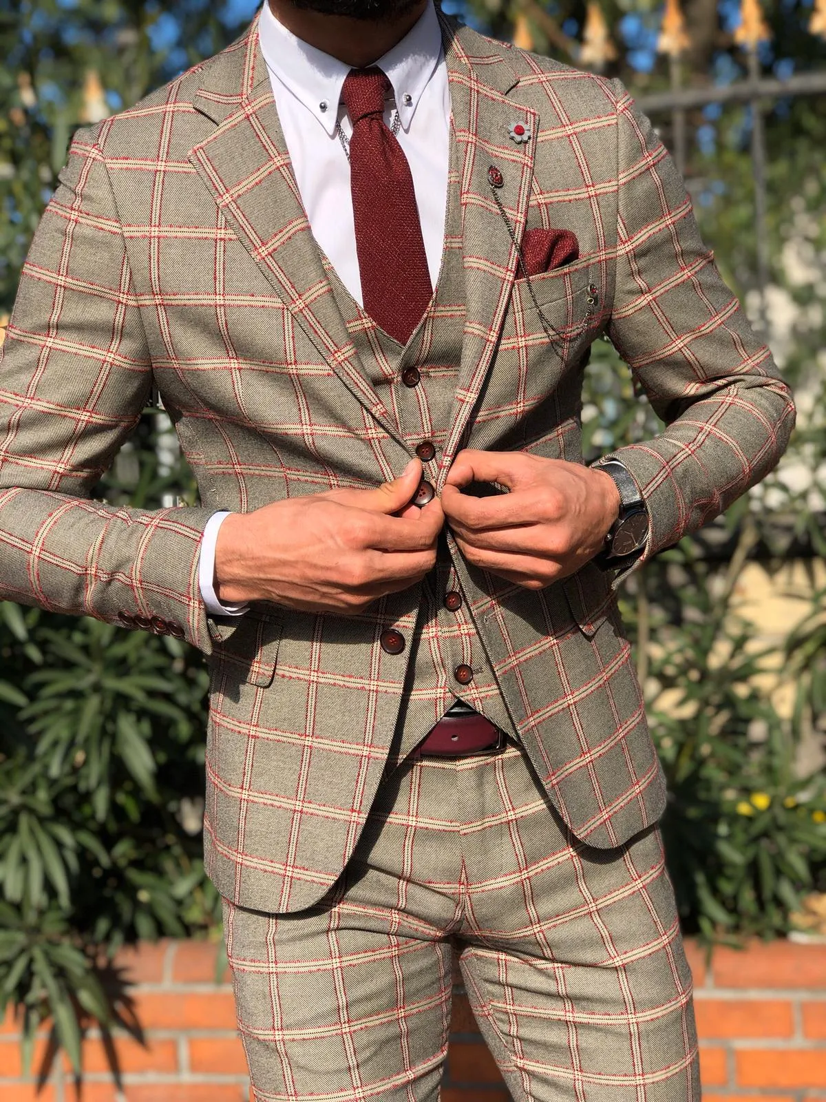 Toni Slim-Fit Plaid Suit Vest BURGUNDY